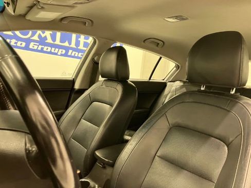 Used 2017 Kia Forte EX FWD image 34