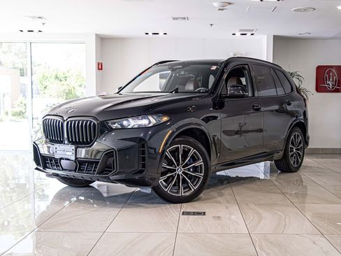 Used 2024 BMW X5 xDrive40i AWD/4WD image 1