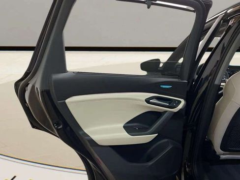 Used 2025 Audi Q6 e-tron Premium Plus w/ Premium Plus image 71