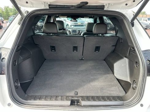 Used 2022 Chevrolet Equinox RS AWD/4WD image 27