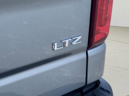 New 2026 Chevrolet Silverado 1500 LTZ w/ LTZ Premium Package AWD/4WD image 40