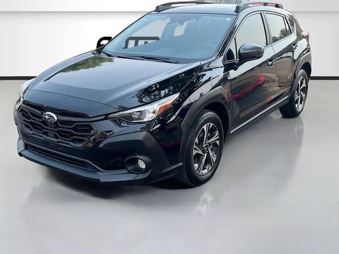 Used 2024 Subaru Crosstrek 2.0i Premium AWD/4WD image 3