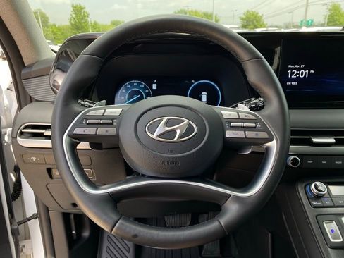 Used 2025 Hyundai Palisade Limited FWD image 13