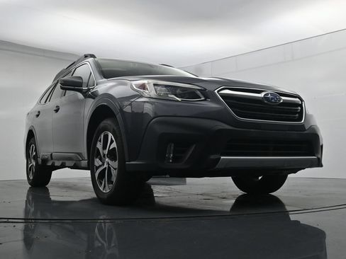 Used 2021 Subaru Outback Limited XT AWD/4WD image 18