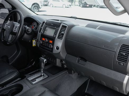 Used 2018 Nissan Frontier PRO-4X w/ Pro-4x Luxury Package AWD/4WD image 36