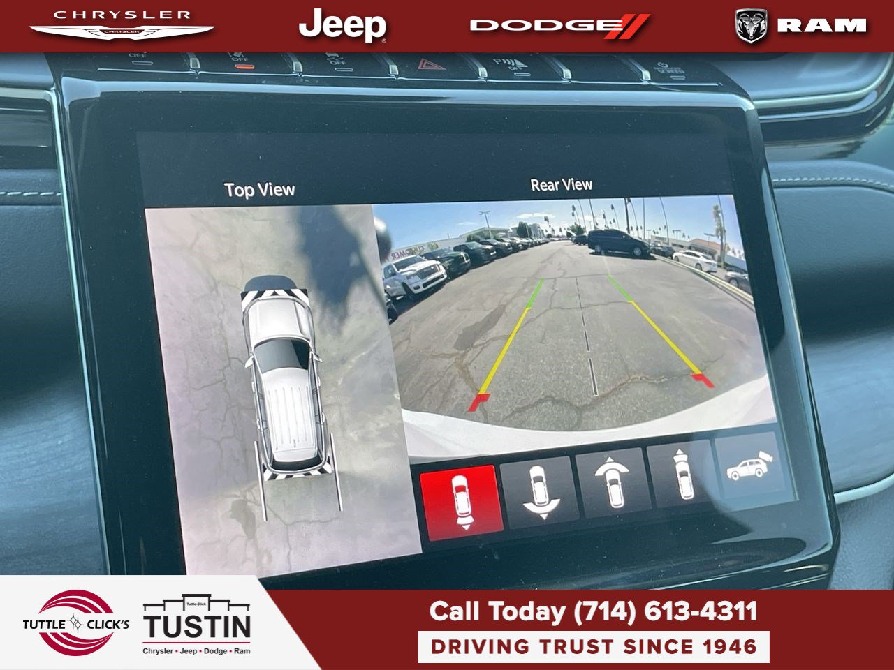 Used 2023 Jeep Grand Cherokee L Limited w/ Luxury Tech Group II AWD/4WD image 35