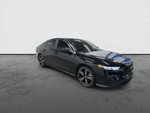 Used 2024 Honda Accord Sport image 5