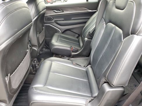 Used 2021 Jeep Grand Cherokee L Limited image 14