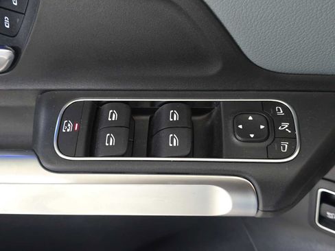 Certified 2026 Mercedes-Benz GLB 250 4MATIC image 24