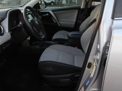 Used 2017 Toyota RAV4 XLE w/ Plus Special Value Package FWD image 14