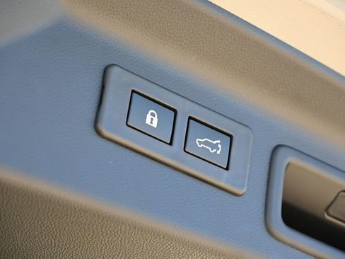 New 2026 Subaru Forester Premium image 15