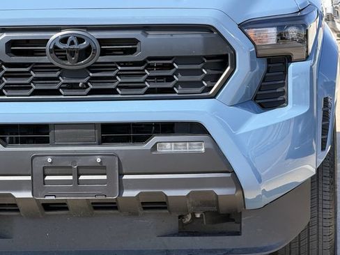 Used 2026 Toyota Tacoma TRD Sport RWD image 7