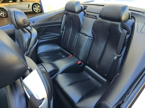 Used 2015 BMW 640i Convertible RWD image 29