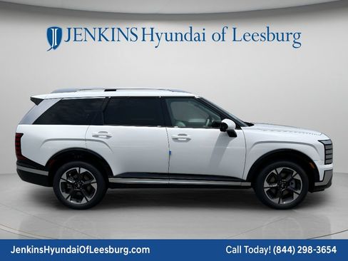 New 2026 Hyundai Palisade Limited FWD image 3