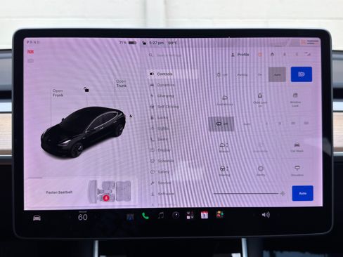 Used 2020 Tesla Model 3 Standard Range Plus RWD image 23