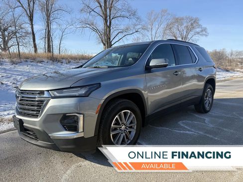 Used 2023 Chevrolet Traverse LT AWD/4WD image 1