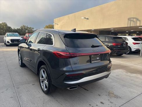 Certified 2025 Audi Q5 Premium Plus w/ Premium Plus AWD/4WD image 8