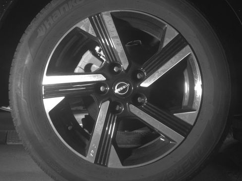 Used 2025 Nissan Sentra SV image 15