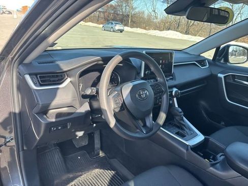 Certified 2024 Toyota RAV4 XLE image 39