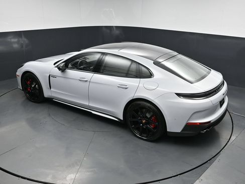 New 2026 Porsche Panamera 4S AWD/4WD image 17