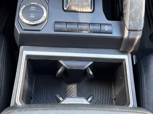 Used 2024 Toyota Tacoma SR5 image 28