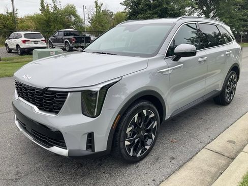 New 2026 Kia Sorento EX image 8
