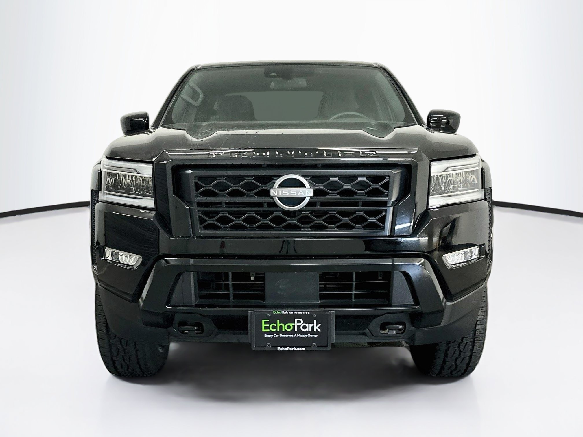 Used 2023 Nissan Frontier SV w/ Midnight Edition Package AWD/4WD image 2