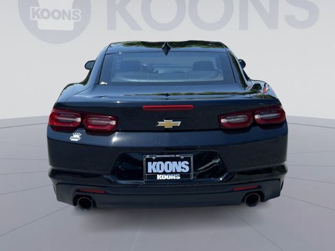 Used 2024 Chevrolet Camaro LT w/ Technology Package RWD image 5