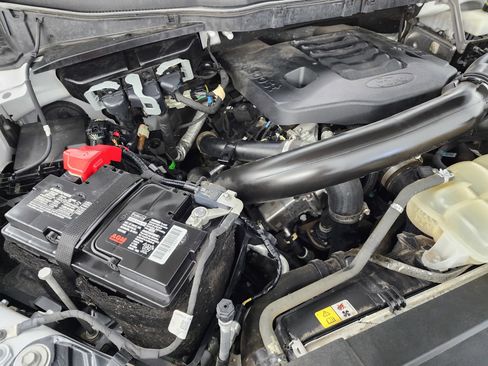 Used 2022 Ford F150 XLT w/ Equipment Group 302A High image 19