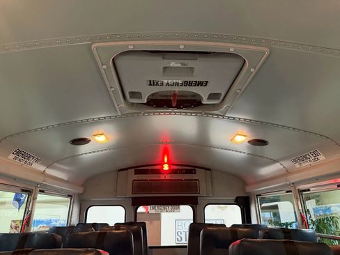 Used 2019 Chevrolet Express 3500 w/ School Bus Package image 43