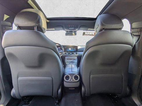 Used 2022 Mercedes-Benz E 350 Sedan image 21