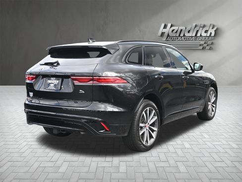 Used 2023 Jaguar F-PACE S AWD/4WD image 10