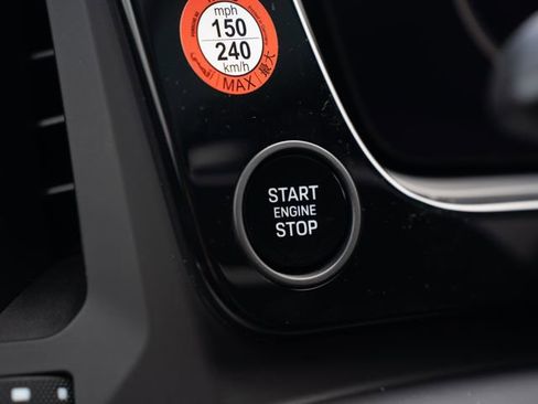 New 2026 Porsche Cayenne image 28