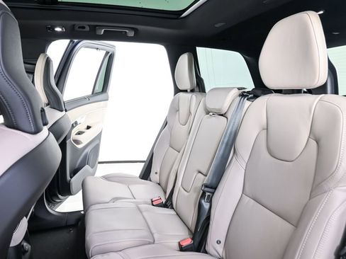 New 2026 Volvo XC90 T8 Ultra w/ Protection Package Premier AWD/4WD image 21