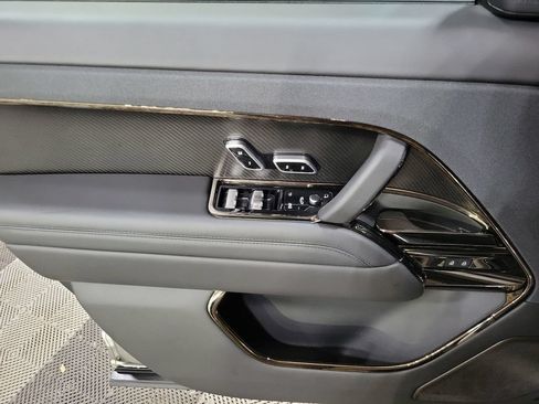 Used 2024 Land Rover Range Rover Sport AWD/4WD image 14