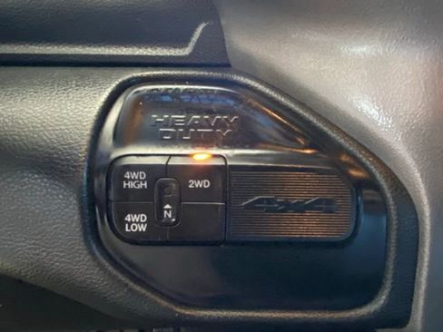 Used 2021 RAM 2500 Big Horn image 24