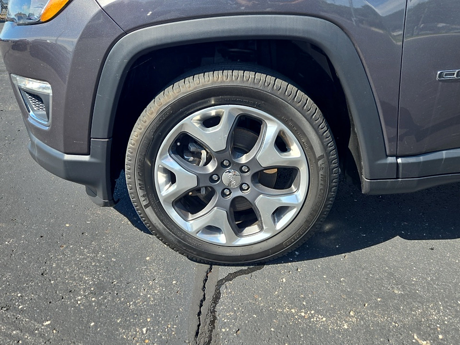 Used 2019 Jeep Compass Limited FWD image 24