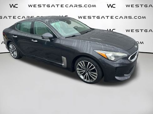 Used 2019 Kia Stinger RWD image 39