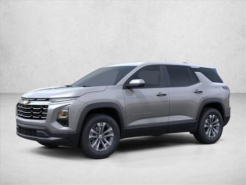 New 2026 Chevrolet Equinox LT FWD image 3