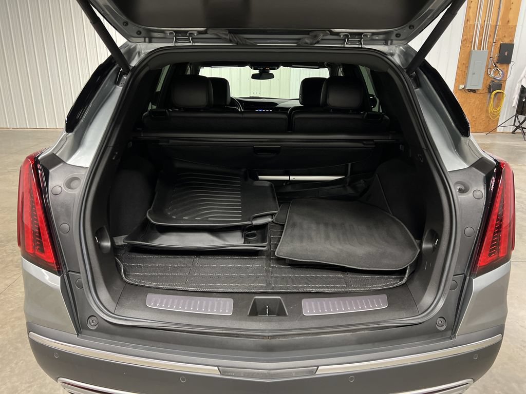 Certified 2023 Cadillac XT5 Premium Luxury w/ LPO, Floor Liner Package AWD/4WD image 11