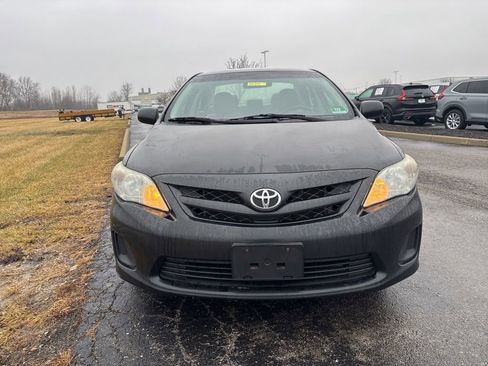Used 2013 Toyota Corolla L image 2