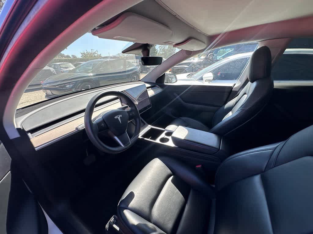 Used 2021 Tesla Model Y Long Range AWD/4WD image 6