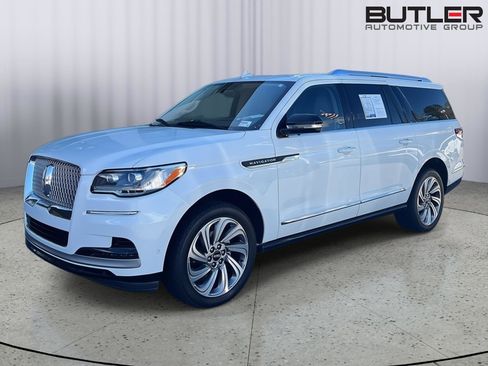 Used 2022 Lincoln Navigator L Reserve image 40