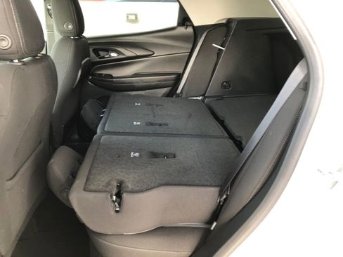 Used 2023 Chevrolet TrailBlazer LT w/ Convenience Package image 11