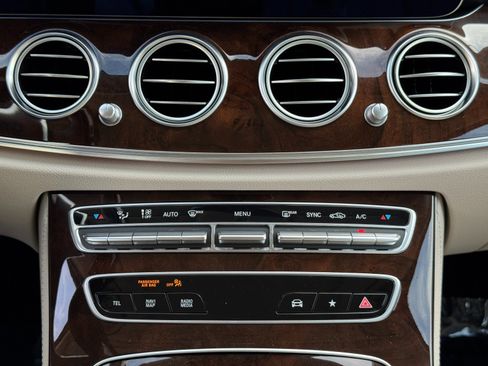 Used 2023 Mercedes-Benz E 450 4MATIC All-Terrain Wagon image 35
