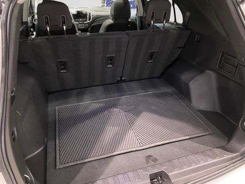 Used 2019 Chevrolet Equinox LT image 19