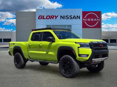 New 2026 Nissan Frontier SV