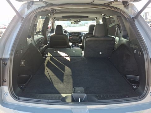 Used 2023 Honda Passport Elite image 32
