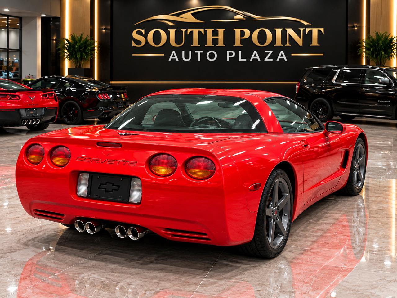 Used 1997 Chevrolet Corvette Coupe RWD image 9