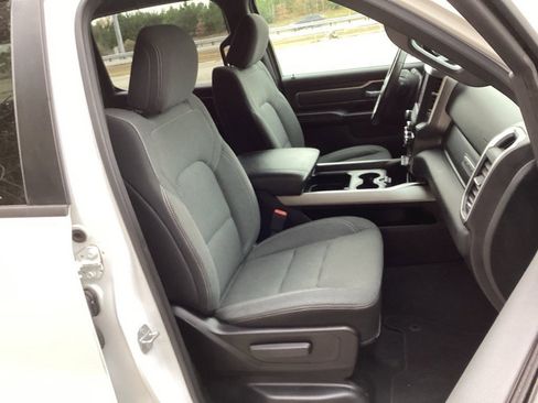 Used 2019 RAM 1500 Big Horn image 26